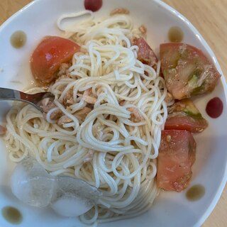 ごま油香るツナトマト素麺